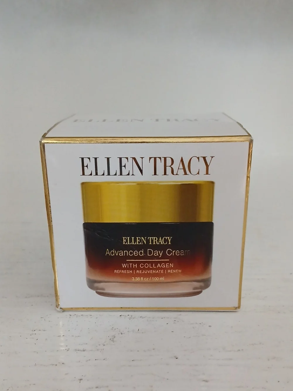 Ellen Tracy Advanced Day Cream